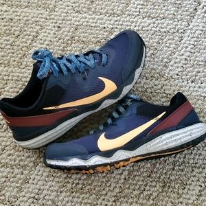 Mens Nike 8.5 Trail Navy Blue Running Shoe Sneakers